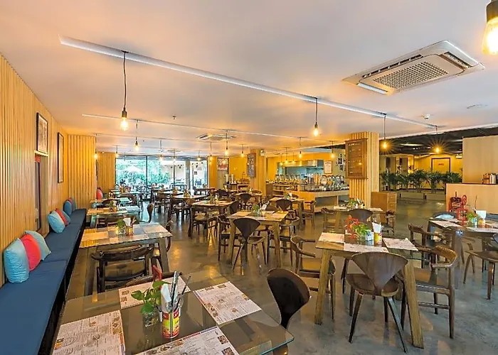 Galleria 12 Sukhumvit By Compass Hospitality Hotel