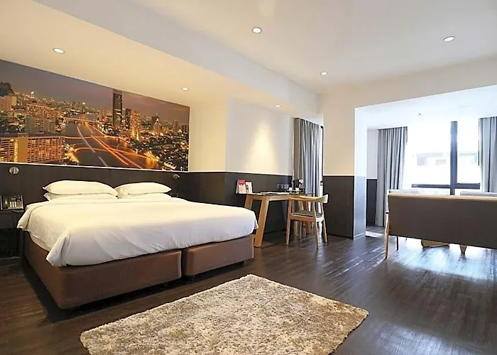Hotel Galleria 12 Sukhumvit By Compass Hospitality