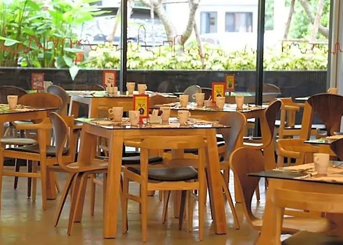 Hotel Galleria 12 Sukhumvit By Compass Hospitality 4*