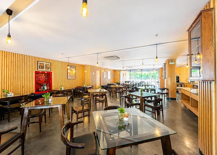 Hotel Galleria 12 Sukhumvit By Compass Hospitality