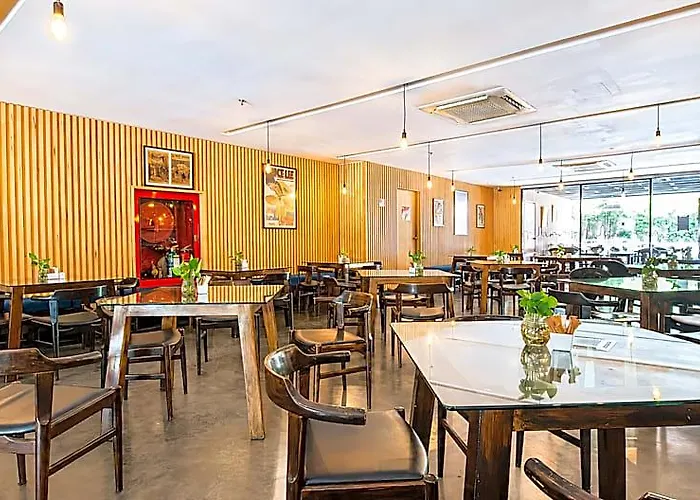 Hotel Galleria 12 Sukhumvit By Compass Hospitality Bangkok