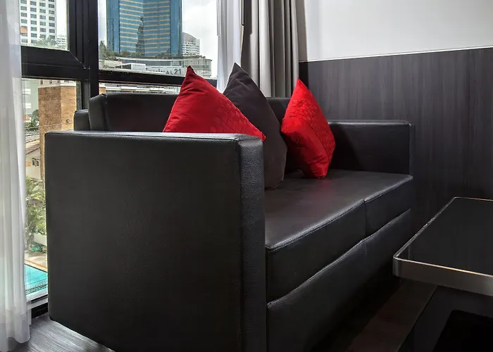 Hotel Galleria 12 Sukhumvit By Compass Hospitality 4*