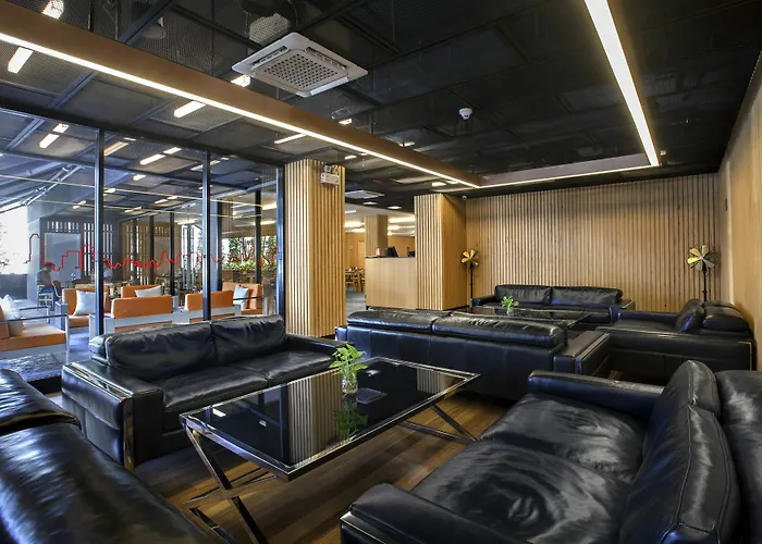 Galleria 12 Sukhumvit By Compass Hospitality Hotell